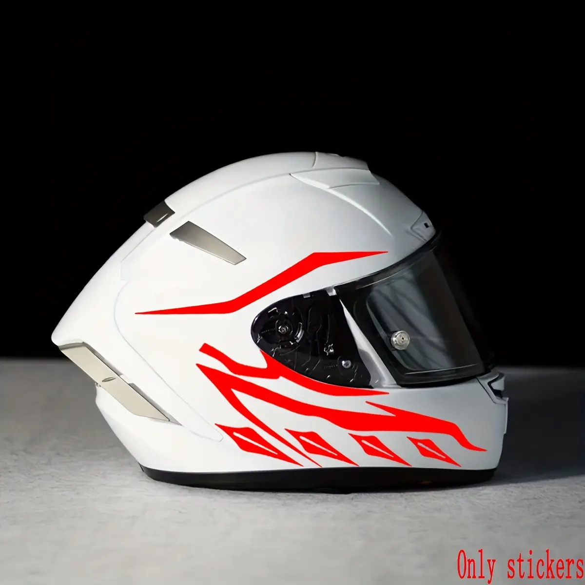 1SET  Red Flame Car Sticker for Motorcycle Helmet Decoration, Motorcycle Stickers, Make Your Helmet Show Motorcycle Passionate Dynamic Trendy Temperament, A Must for Cool Motorcycle Decoration Enthusiasts