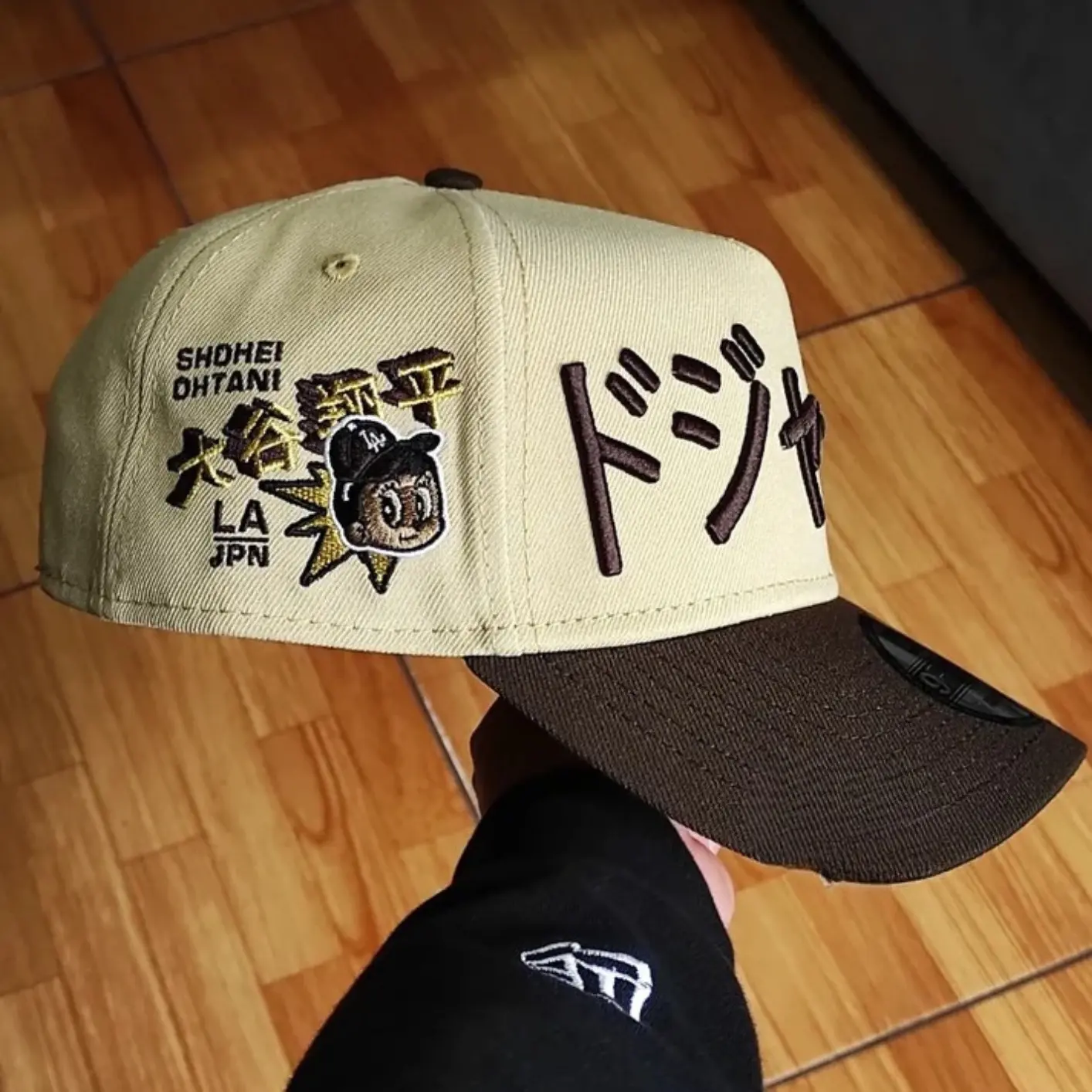 MLB LA Ohtani 9Forty A-Frame Snapback Hat, 2-Tone Vegas Gold Edition Sports Collectible Headwear MLB LA Ohtani 9Forty A-Frame Snapback Hat, 2-Tone Vegas Gold Edition Sports Collectible Headwear