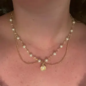 Handcrafted Gold Beaded Seashell Drop Necklace with Gold Plated Chain & Acrylic Beads Hypoallergenic & Non-Toxic Beach Charm Jewelry