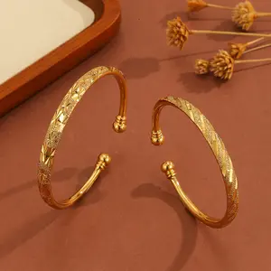 Vintage Gold-plated 18k Delicate Pattern Open Bracelet for Women Elegant Design Suitable for Daily Wear & Holiday Gifts Luxurious Look