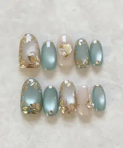 Handmade Gold Flower Press On Nails: Custom Faux Acrylic Gel Nails