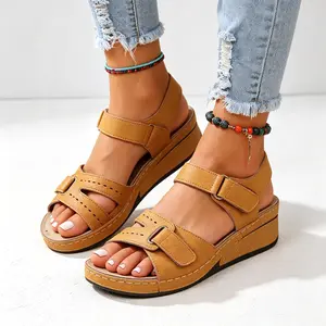 Women's Casual Breathable Cutout Matrix Sandals Summer Contoured Supporting Base Footwear Vintage Accent Stitching Comfort Roomy Round Toe Outdoor Sliders for Elegant Daily Life
