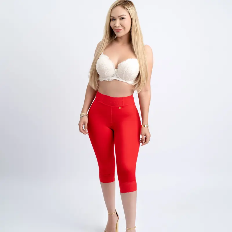 Noely Mega Booty Pierna Larga Colombiana