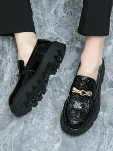 Men's Fashionable Solid Color Medium Shoe Width Round Toe Slip-on Loafers, Casual Comfortable Thick Soled Pu Leather Shoes for Boy, All-match Commuter Shoes for Work & Daily Wear, Platform Footwear, Footwear Fit