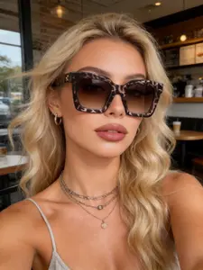 Fashion Thick Frame Sunglasses, American Retro Style, Perfect for Daily Commute and Streetwear, Trendy Square Sun Glasses