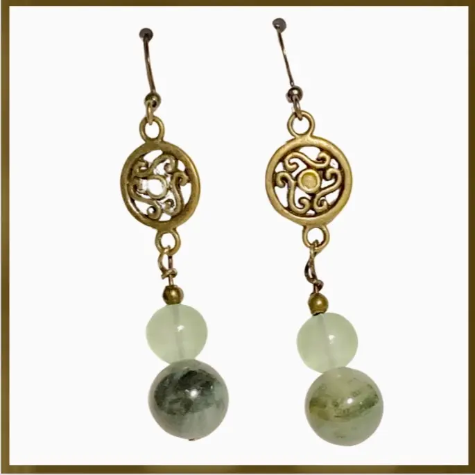 Double bead drop earrings with bronze medallions