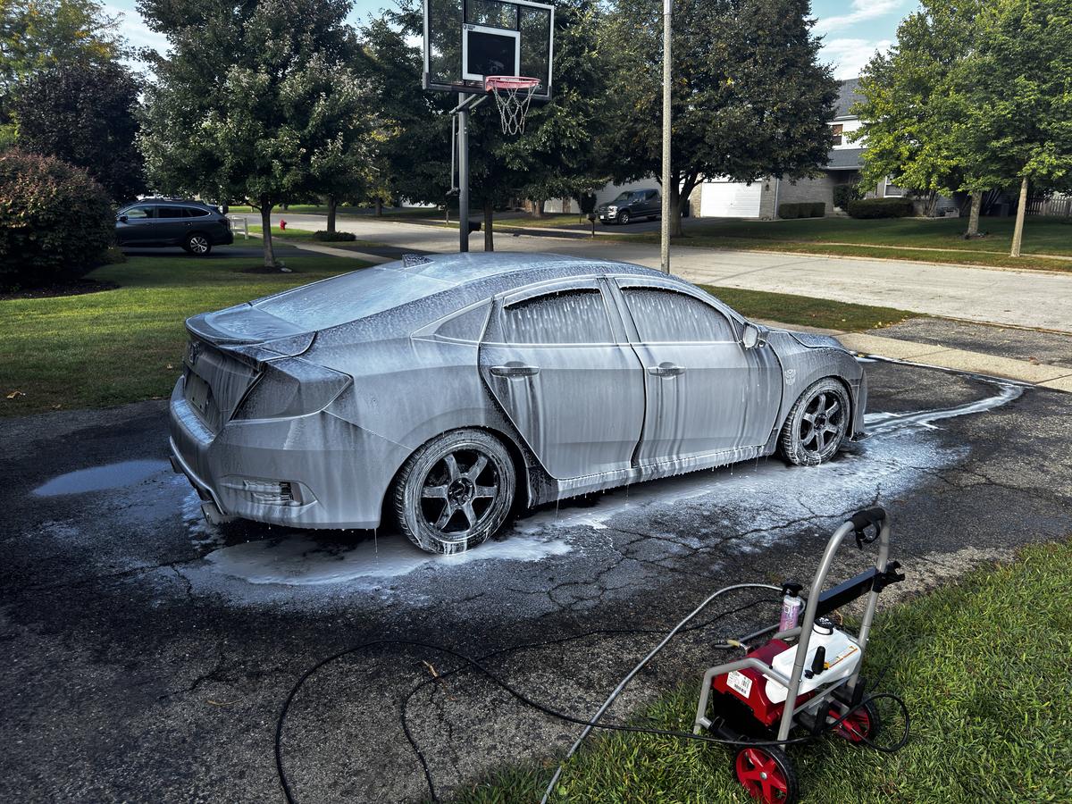 Item: 16oz, Sour Green Apple Soap