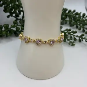 Heart Pink Laminated 18k Bracelet with Elegant Heart Design and Sparkling Stones for Women