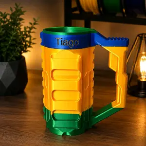 Personalized 3D-Printed Bottle Holder
