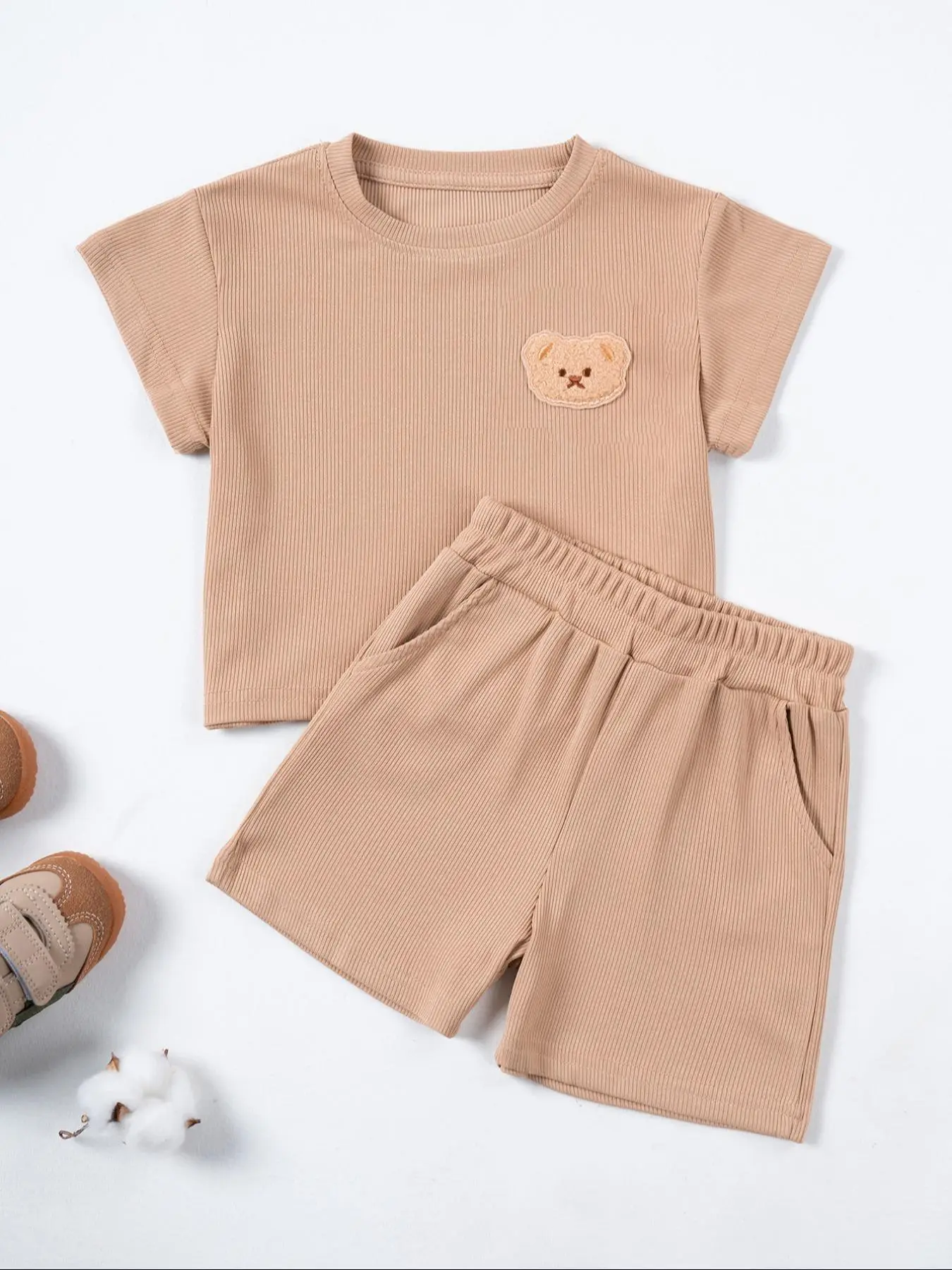 Two-Piece Set Toddler Boy's Letter Print Short Sleeve Tee & Elastic Waist Shorts, Casual Round Neck T-shirt & Shorts for Summer, Kids Clothes for Dail