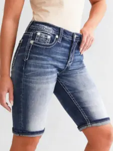 Women's Perforated Elastic 5-Quarter Jeans - Fabric with Comfortable, Soft, Breathable Fit for Casual Wear