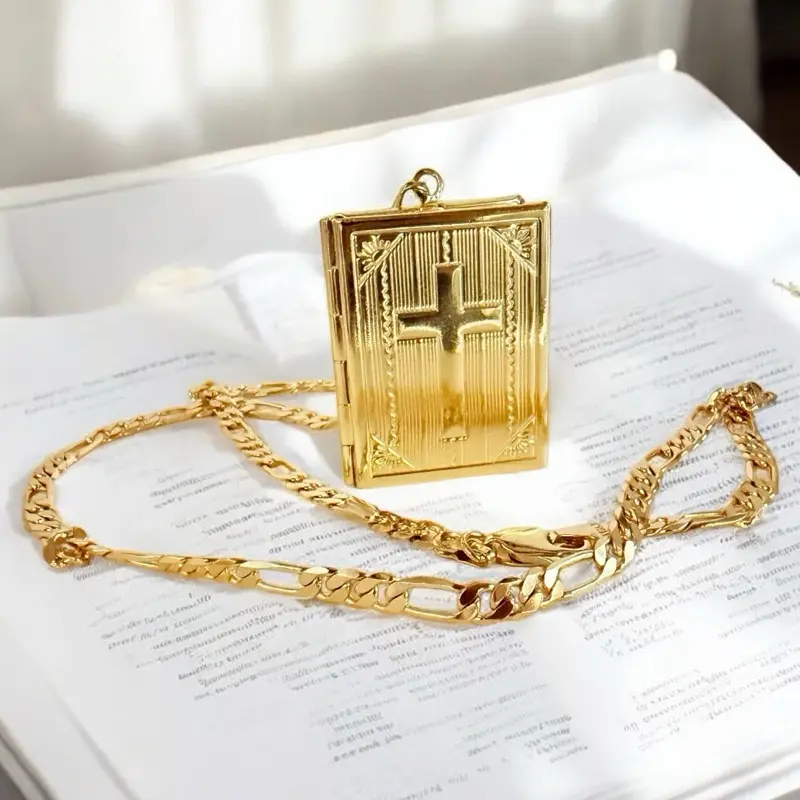 18K Gold Plated Bible Locket Necklace Chain, Religious Cross Pendant, Chain Jewelry Necklaces for Daily Memory-Keeping