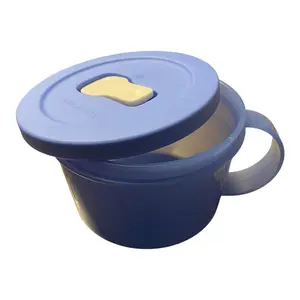 Blue Soup Mug with Secure Lid for Easy Handling and Versatile Use