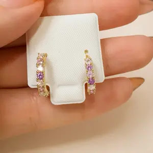 81. 14K Gold-Filled Mini Heart Huggies. Laminado 14k