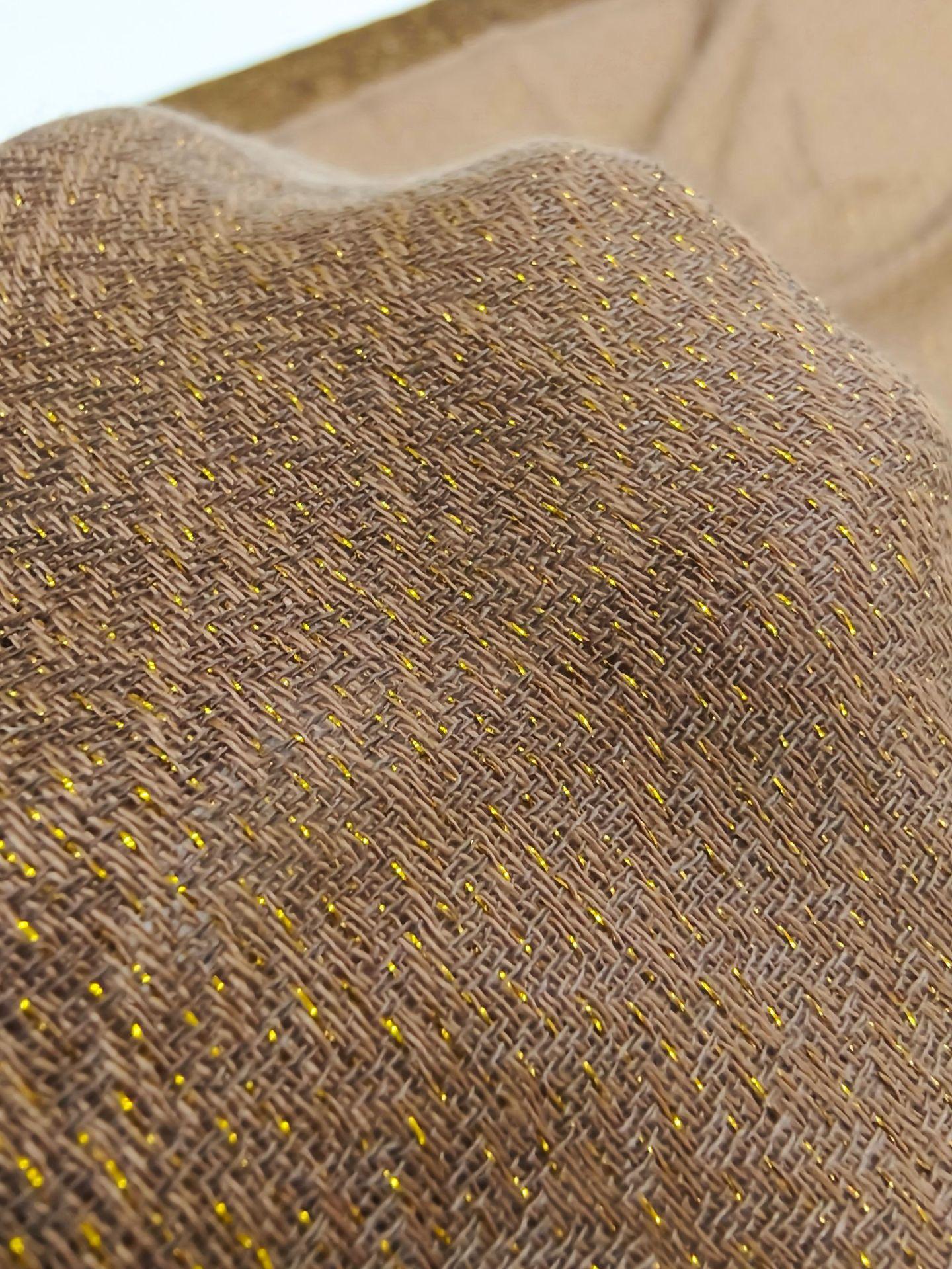 Vintage Floral Hijab Scarf Shawl With Gold Thread Detail For Versatile Modest Fashion