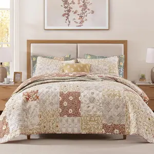 Quilt Set - 3 count Patchwork Terracotta Quilt Bedding Set, Lightweight  Bedspread Coverlet, Reversible Floral Bed Cover for  Seasons (90"x94", 1 Quilt + 2 Pillow Shams)