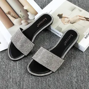 Women's Flat Sandals Sparkly Rhinestones Decorated Summer Women & Girls Comfortable Breathable Slide Open Toe Casual Footwear For Vacation Travel Walking Wedding Party Elegant Shoe Chanclas DB