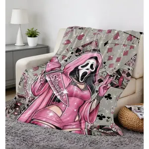 Pink Ghost Face Flannel Blanket, Playing Card Print Soft Cozy Throw Blanket, Lightweight Warm Decorative Blanket for Bedroom Living Room, Perfect Gift