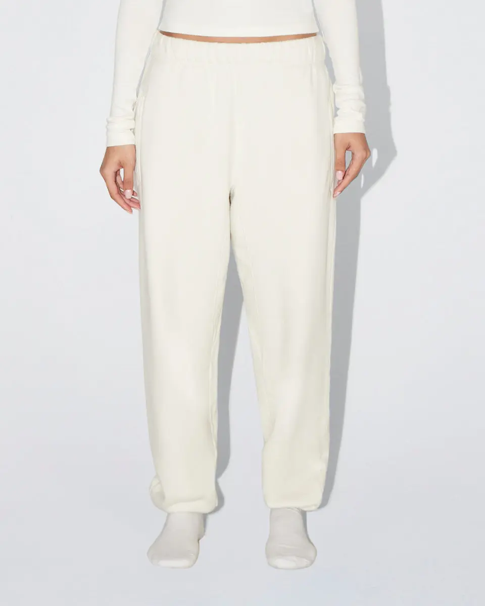 Fleece Boyfriend Jogger | Ecru