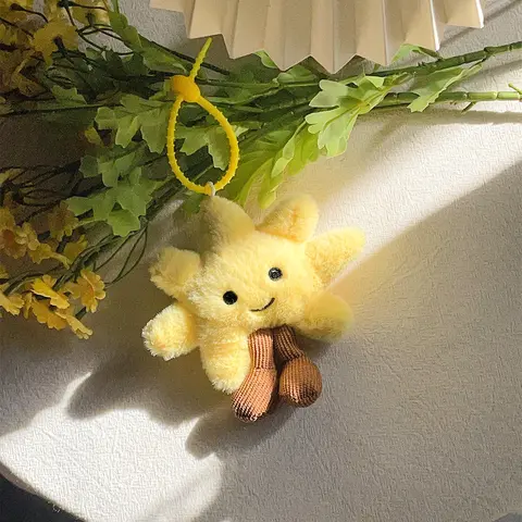 Cute Plush Sunflower, Artificial Flower Bag Charm, Perfect Gift and Collectible Item, Adorable Fuzzy Accessory, Floral Pattern Keychain, Keychain For Bags, Cute Keychains, Keychain For Purse