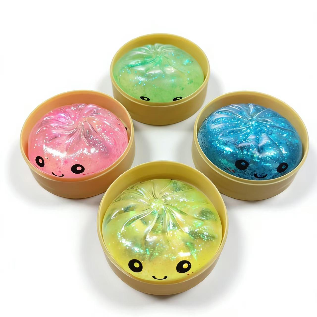 Glitter Smiling Dumpling Squishy with Steamer Box – Maltose Texture Soft TPR Fidget Toy for Kids & Adults, Cute Emoji Squeeze Ball, Ideal for Stress Relief & Gifting