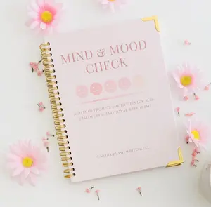 31-Day All-in-One Pink Journal for Self-Discovery, Gratitude, Daily Goals, Personal Growth and Self-Care | Mood Tracker | To-do list | Bujo