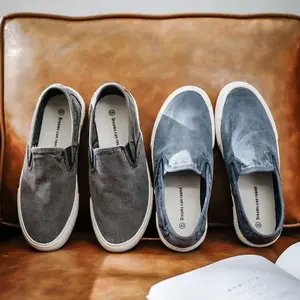 2025 Men's Shoes: Men's Washed Canvas Slip-On Shoes, Deck Shoes, Vintage Look, Simple and Elegant, Youthful and Fashionable