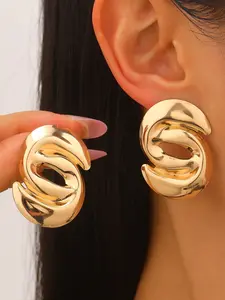 S-Shaped Two-Sided Ear Cuffs, Minimalist Bold Harajuku Style Earrings, Asymmetrical Twisted S-Shape 3D Design, Perfect for Daily Commute