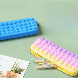 2 Random Color Stress Relief Silicone Pencil Cases for Students, Interactive Bubble Popping Design for Fun & Relaxation