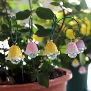 Elegant Lily of the Valley Resin Garden Stake, Rustic Outdoor Decor, Vibrant Flowers, Battery-Free Floor-Standing Planter, Perfect Gift