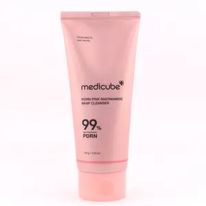 Medicube - PDRN Pink Whip Niacinamide Cleanser (120g)
