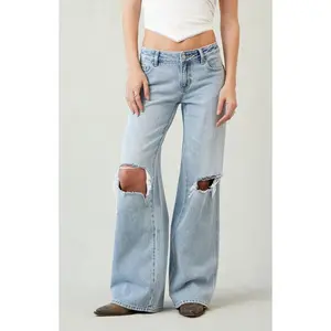 Women's Low Waist Loose Jeans with Ripped Knees in Light Indigo