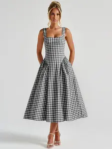 Women's Gingham Plaids Print Square Neck Basque Waist Tank Dresses, Womenswear Chic Fashion Casual Vibe Sleeveless Ruched A Line Dress for Daily Outdoor Wear, Ladies Dress for Summer