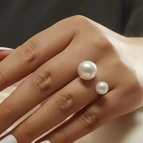 1 Piece Faux Pearl Embellished Asymmetrical Design Cuff Ring, Fashion Rings, Imitation Pearl Ring, Elegant Adjustable Ring For Women, Fashion Accessories For Party, Daily Clothing Decor