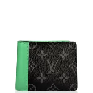 Pre-owned Louis Vuitton Leather small leather goods Compact Wallet Monogram Black Green (mx040126d9)