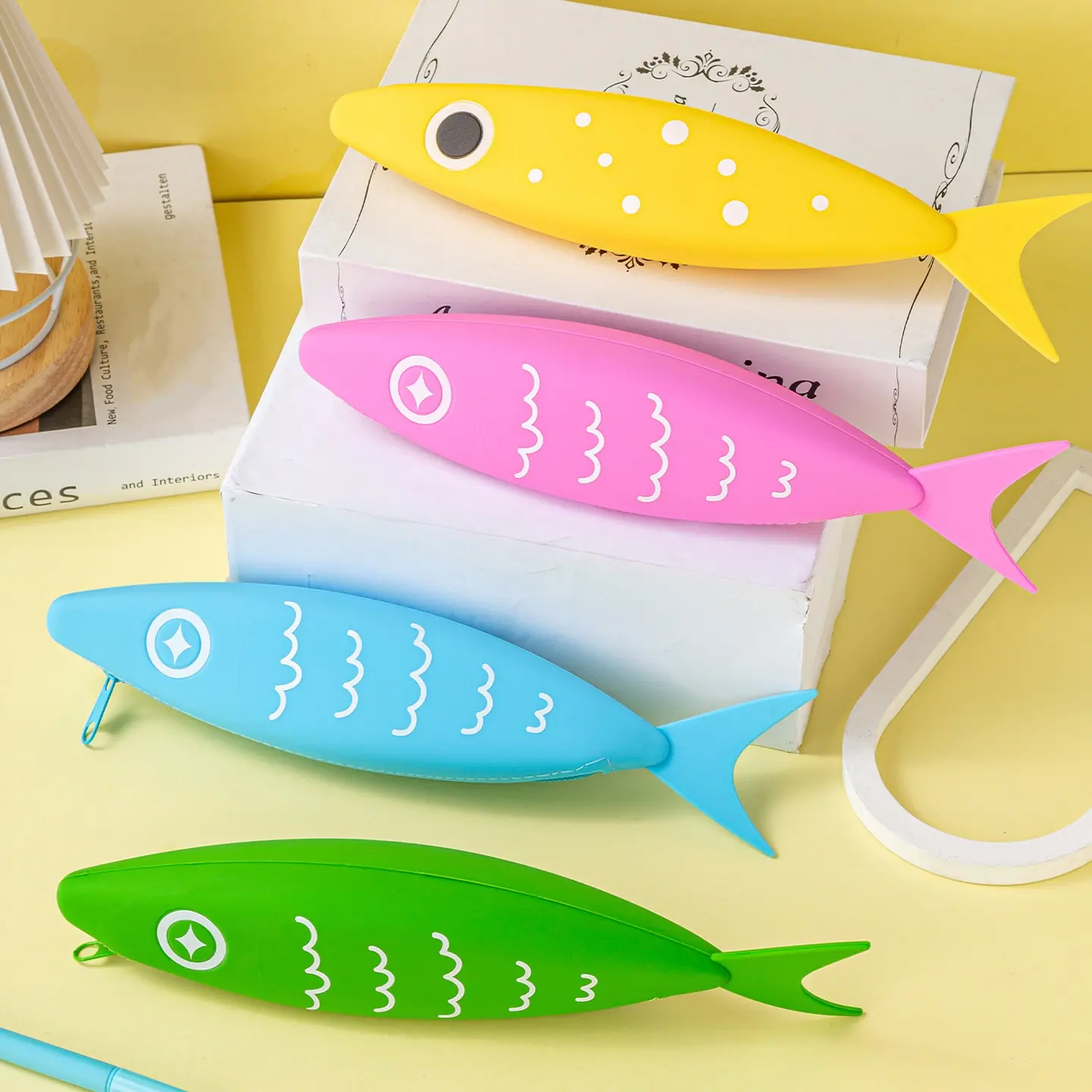Fish Shaped Silicone Pencil Case Set, Waterproof Bend-Proof Zipper Stationery Organizer, Easy Clean Reusable Pen Holder for Artists, Office & Travel Use