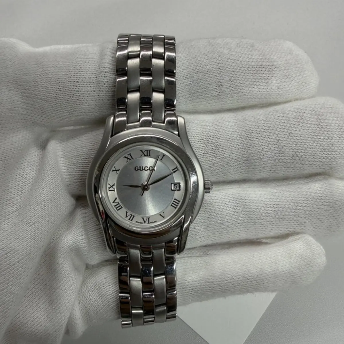 Pre-owned GUCCI As Shown Shoulder Bags 5500L Silver Dial Date Stainless Steel Quartz Watch 16cm 14100