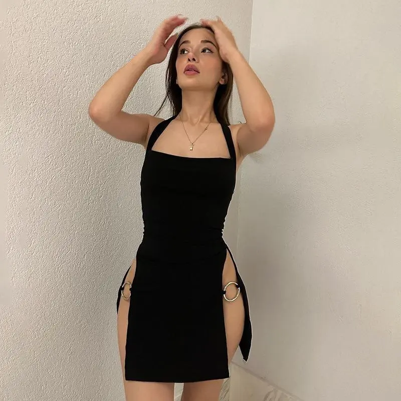 Women's Backless Halter Neck Maxi Dress - Stylish Women's Wear Sleeveless Gown with Ring Detail, Thigh Split for Summer Parties (Sports & Outdoor Protective Gear Compatible)