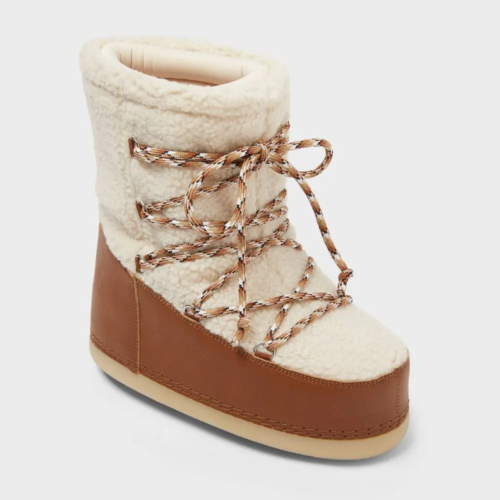 Women’s Zenita Boots with Memory Foam Insole - Universal