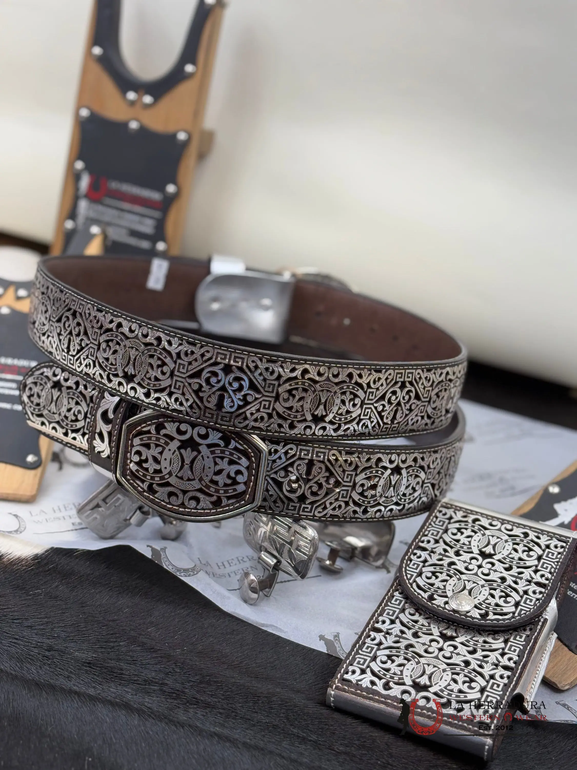 Hand-Tooled Tribal Belt with Aztec-Inspired Design, 2-Inch Wide Statement Fashion Accessory in Silver and Black