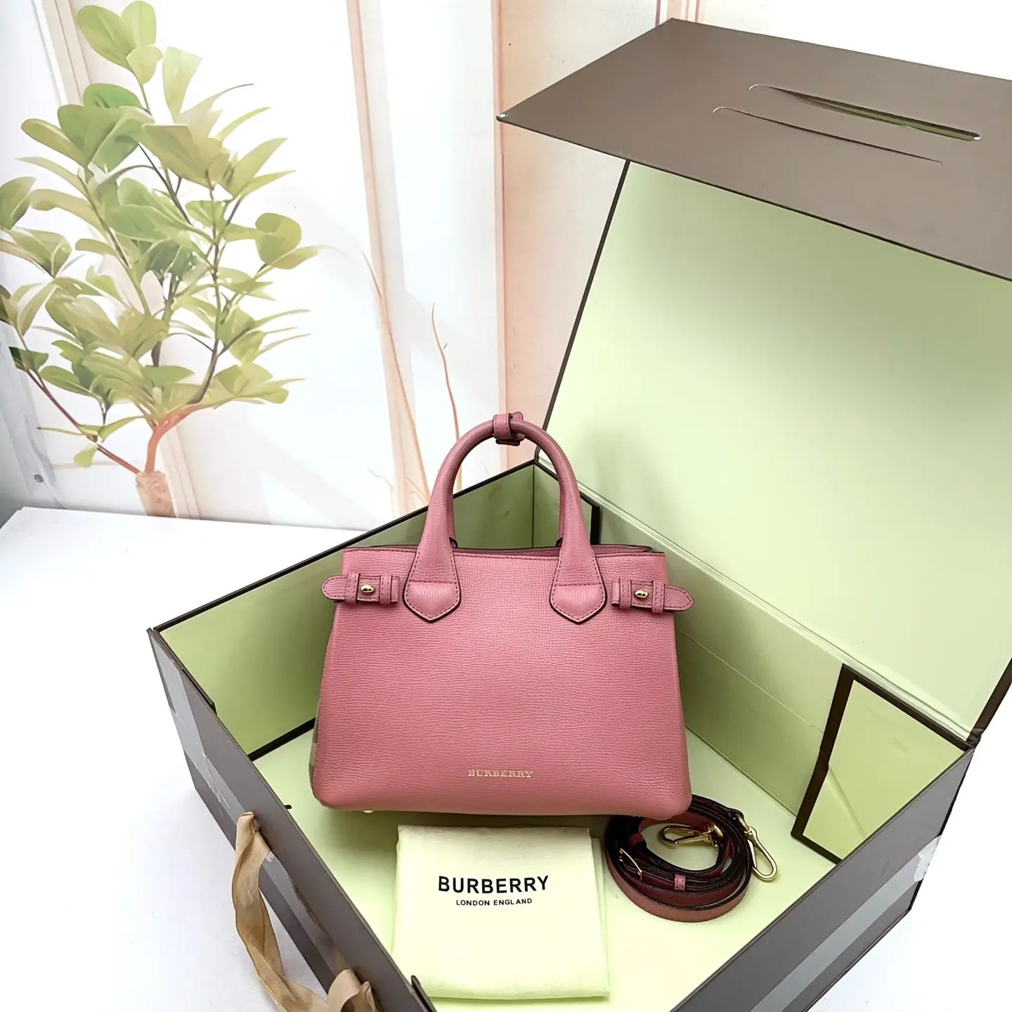 Pre-owned BURBERRY Grain Leather Top Handle Satchel Bag 0809 raye 22546360