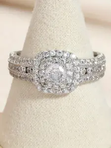 Sparkling Square Synthetic Zirconia Ring, Luxurious Jewelry for Women, Elegant Wedding Gift Idea, Dazzling Bridal Accessory, Bridal Rings