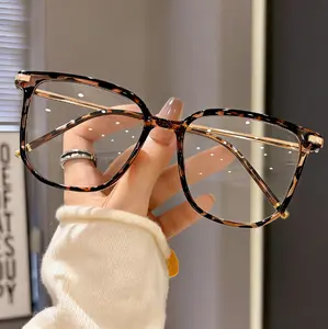 Fashion box unisex anti-blue glasses, suitable for clothing matching, going out to take pictures, watching computer games, etc