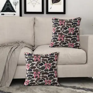 Vintage Camouflage Bow Cushion Cover Throw Pillow, Thick Durable Polyester Accent Pillow, Y2K Style Cushion, Ideal for Bedroom, Living Room, Car