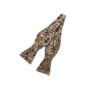 Como Conservatory Self-Tying Bow Tie