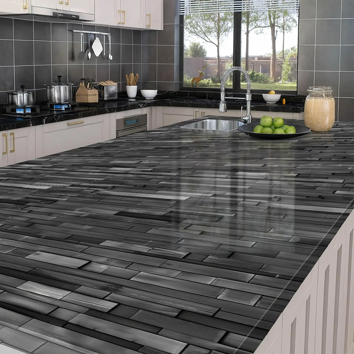 Glossy Charcoal Block