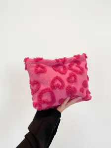 Heart Plush Lightweight Portable Makeup Bag, Handheld Cosmetic Pouch, Zippered Travel Organizer, Skincare & Cosmetic Storage Pouch, Perfect Gift for All Holidays