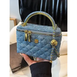Women's Elegant Denim Design Quilted Bag, Fashionable Chain Strap Shoulder Bag for Daily Used, Casual Trendy Versatile High-quality Casual Commuter Bag, Denim Shoulder Purse