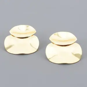 Medium Mixed Signals Statement Drops