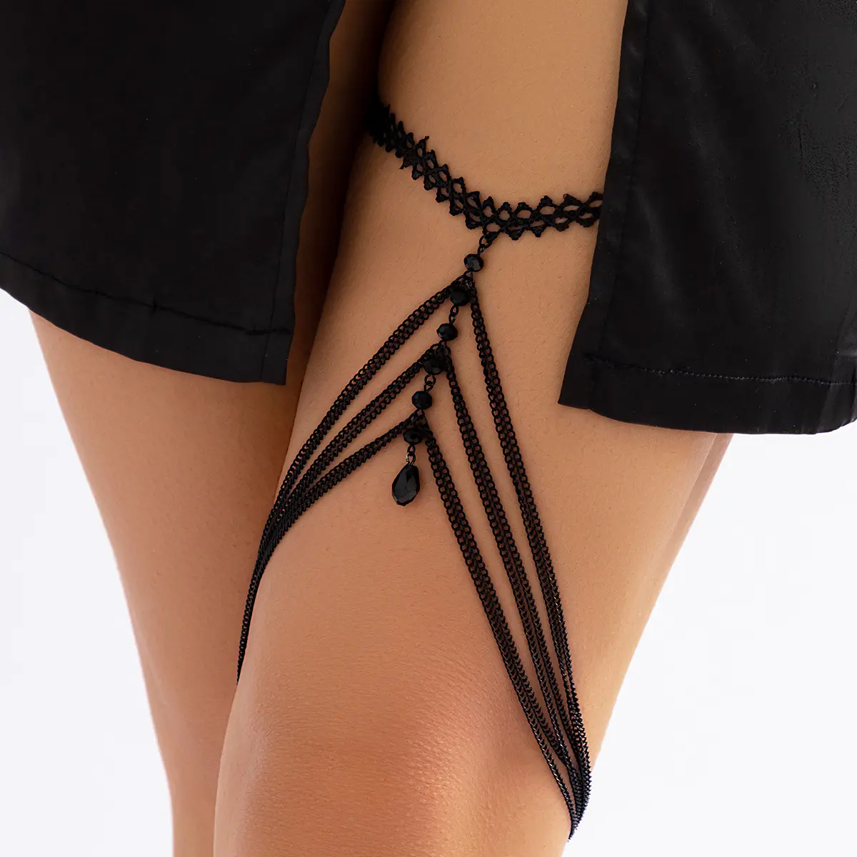 Body Chain Jewelry for Women Thigh Chain Rhinestone Leg Chain Jewelry Stretch Thigh Harness Garters Body Chain Jewelry for Women Thigh Chain Rhinestone Leg Chain Jewelry Stretch Thigh Harness Garters